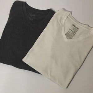 Men's Old Navy V-Neck T-Shirts, M